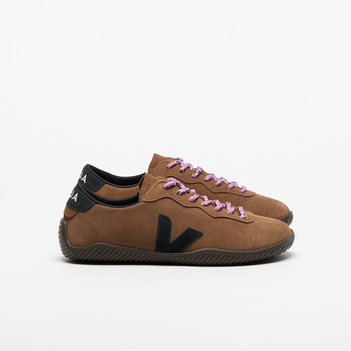 Low Top Trainers