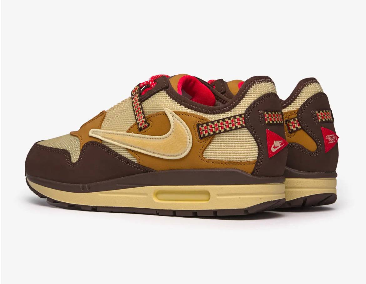 Nike Low Top Retro Running Trainers