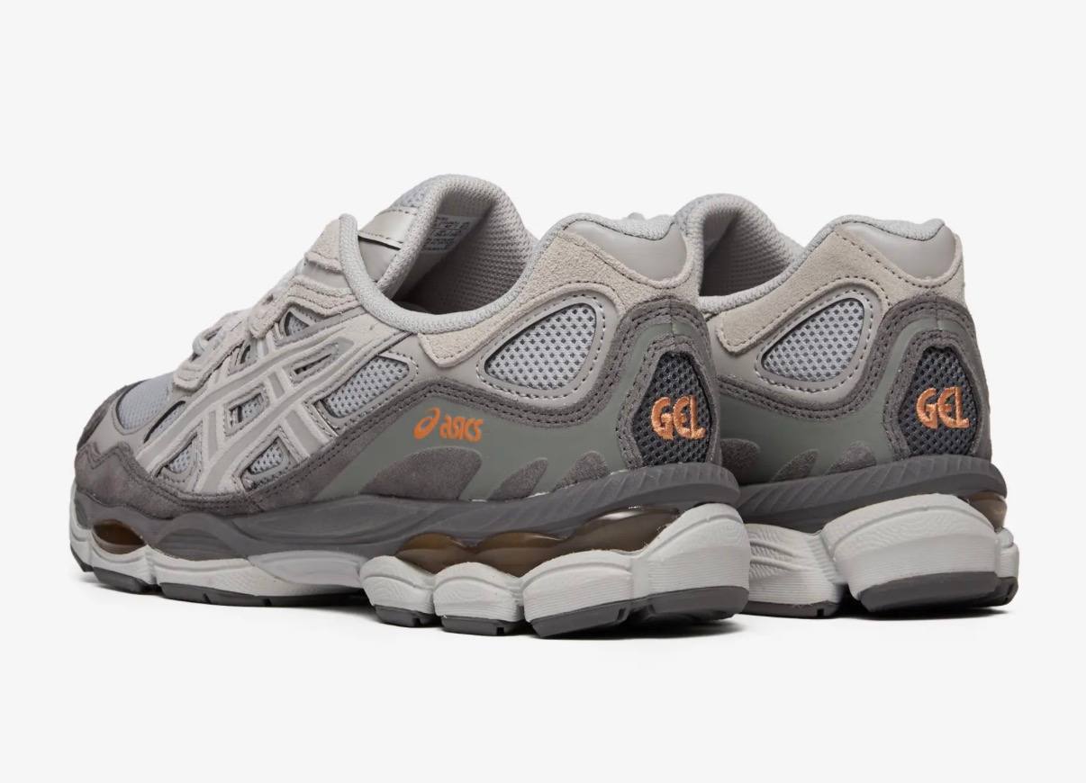 ASICS Low Top Running Trainers