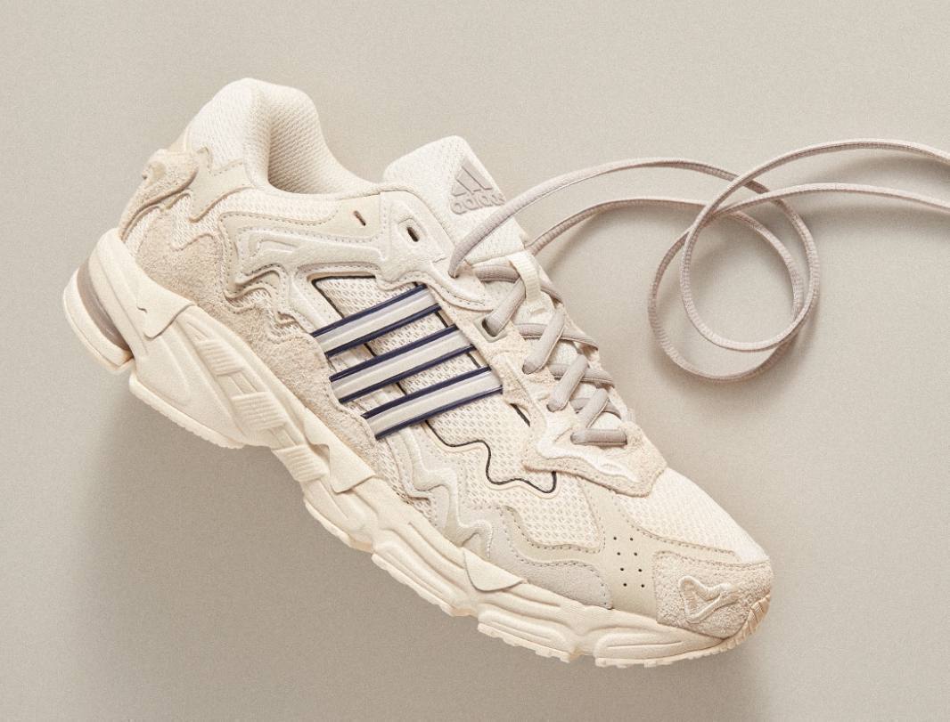 Adidas Response CL x BAD BUNNY