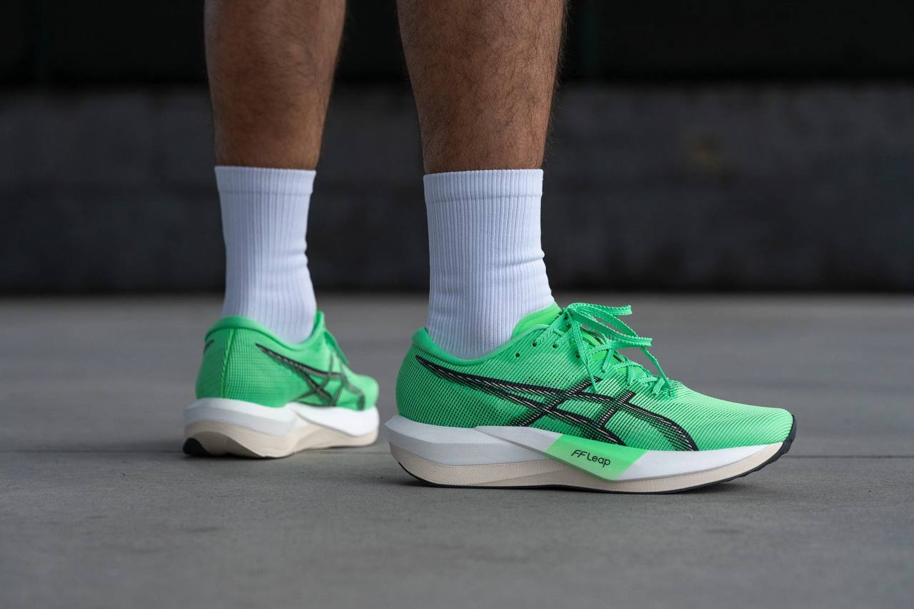 ASICS Low Top Running Trainers