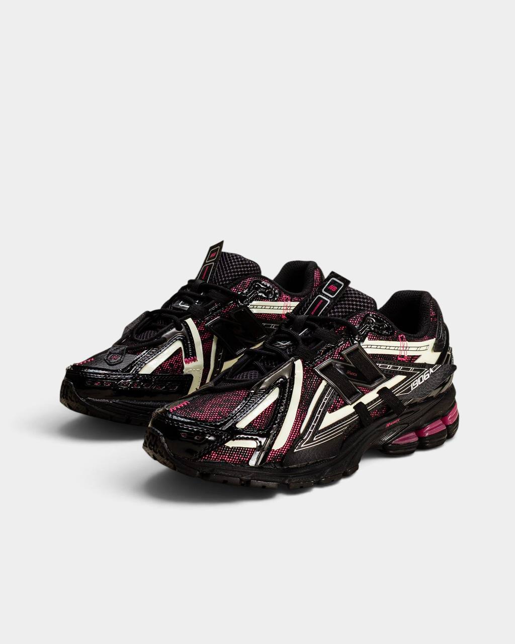 New Balance Low Top Running Trainers