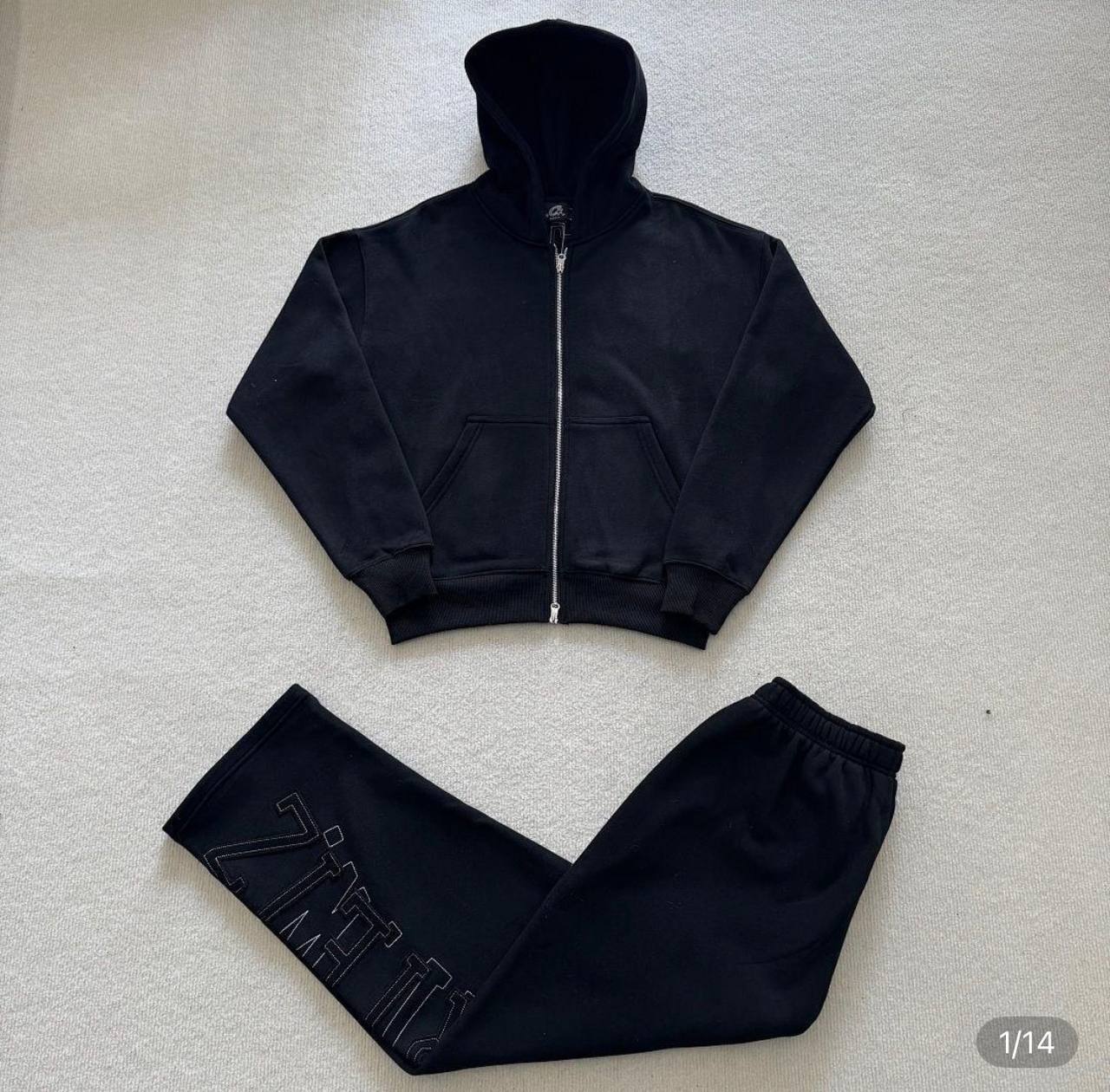 Corteiz Tracksuit Set With Zip Up Hooded Jacket & Joggers