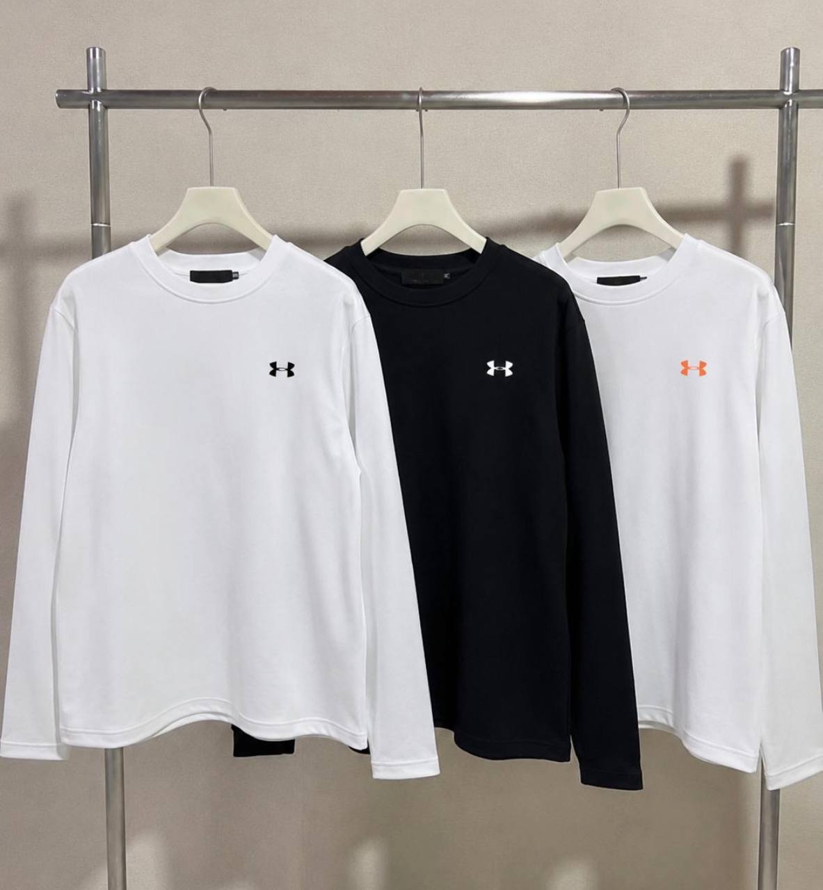 UNDER ARMOUR